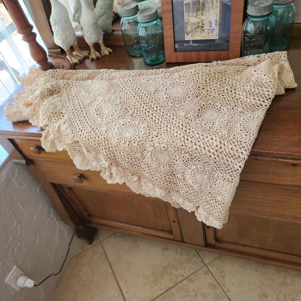 Vintage Handmade Crocheted Round Tablecloth Beige Tan Khaki